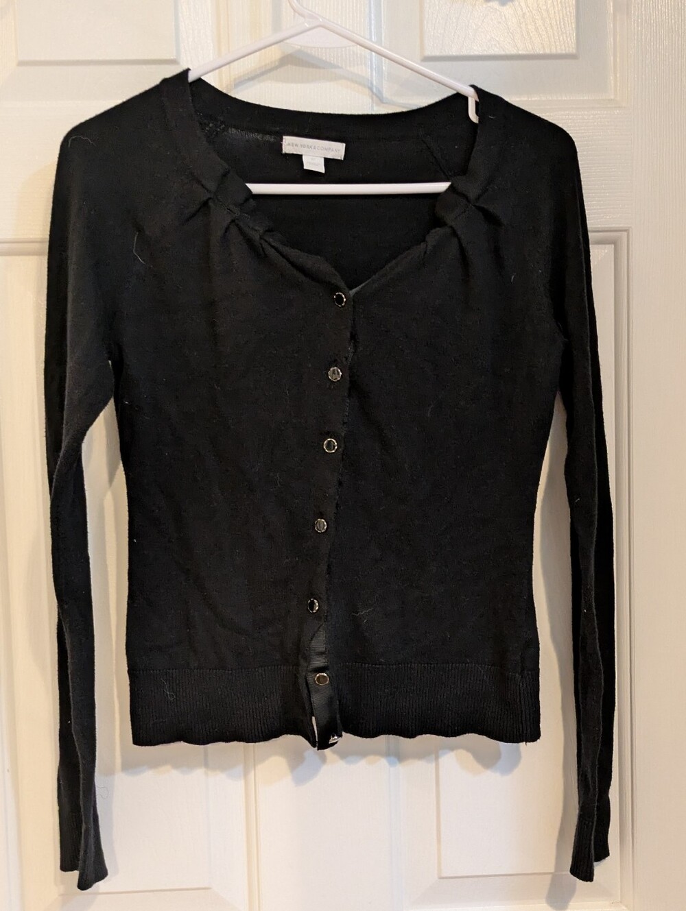 New York & Company Black Lightweight Button-Front Cardigan